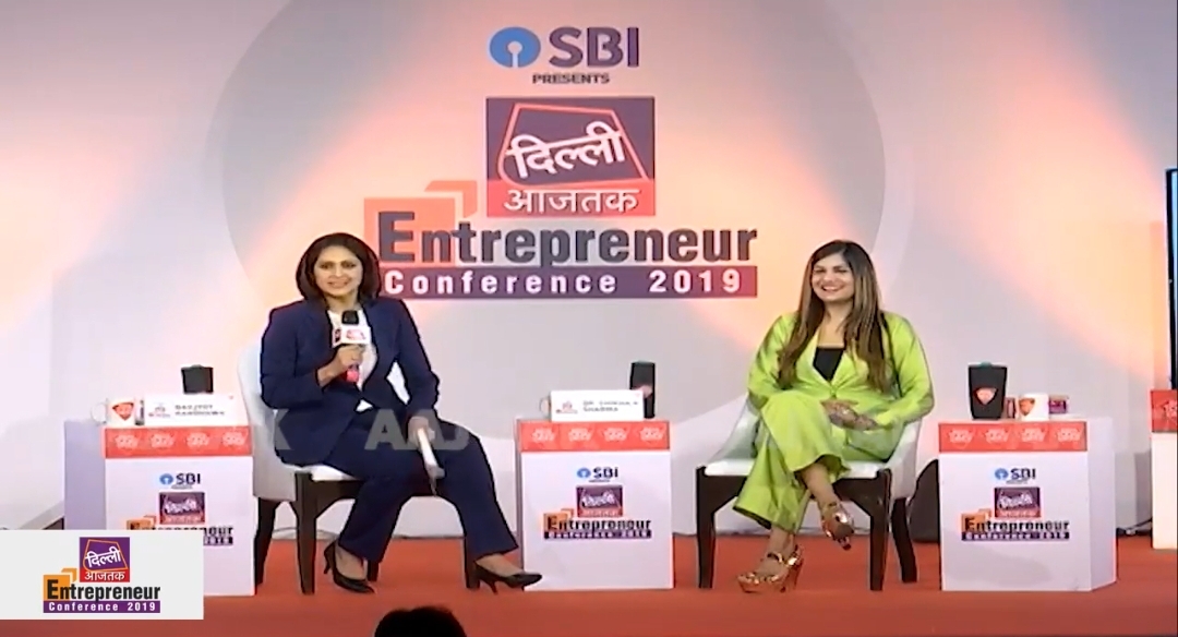 Shikha Aggarwal Sharma speaking at the SBI Delhi Entrepreneur Conference